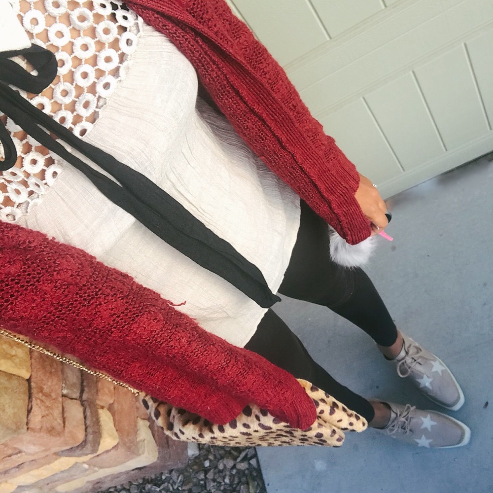 Crochet + Bow Top - Picture 7 of 7